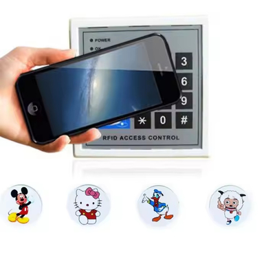 주문 프로그래밍 가능한 소셜 미디어 태그 방수 NFC 전화 스티커 NTAG213 online manufacture